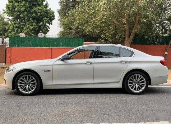 bmw-5-series-left-side